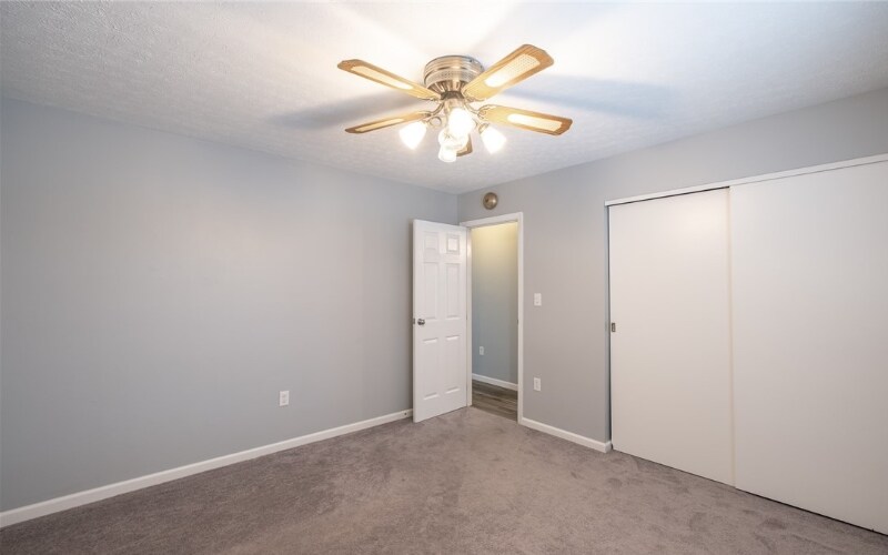 Building Photo - 355 Chadwick Pl