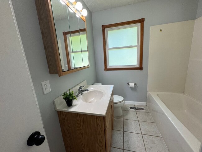Building Photo - Take Me Home, Country Roads: Cozy 3 Bed, 1...