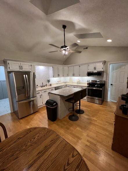 Building Photo - 1117 2nd St