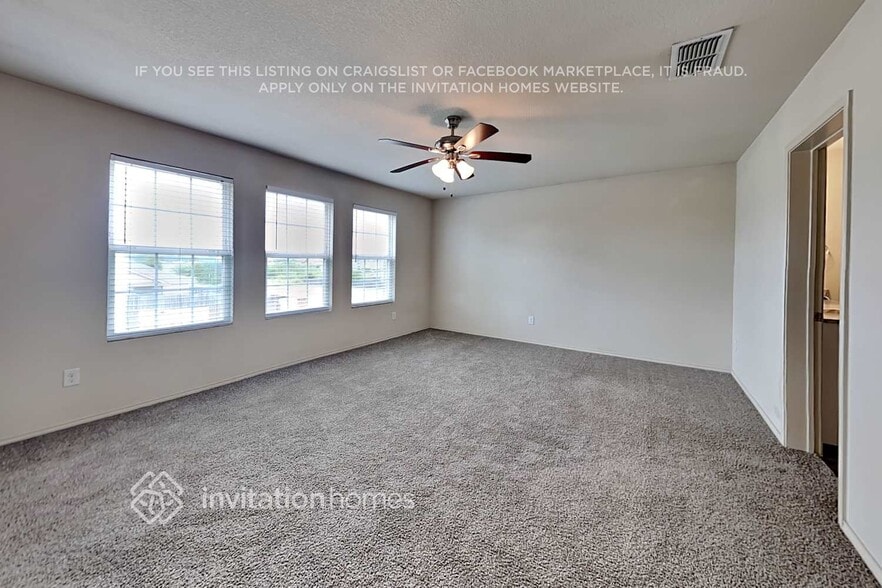 Building Photo - 2820 Englefield Green Dr