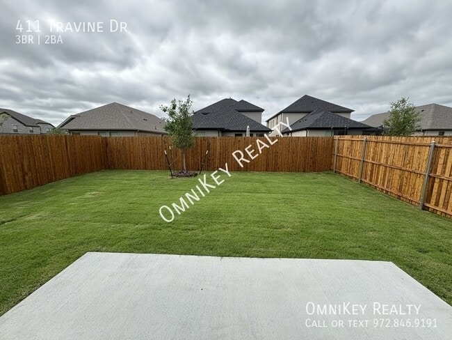 Building Photo - 411 Travine Dr