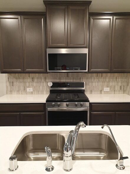 Building Photo - 511 Ellwood Terrace Ln