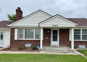 Building Photo - Family Friendly Home in Oakwood Estates