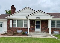 Building Photo - Family Friendly Home in Oakwood Estates