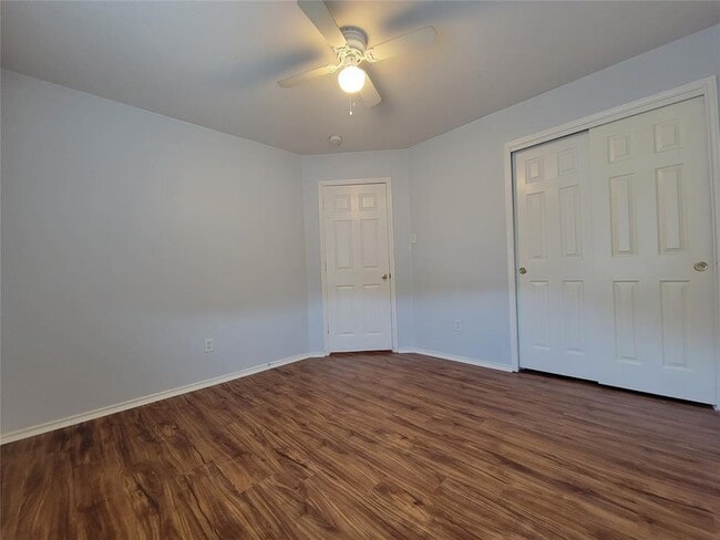 Building Photo - 152 Dressen