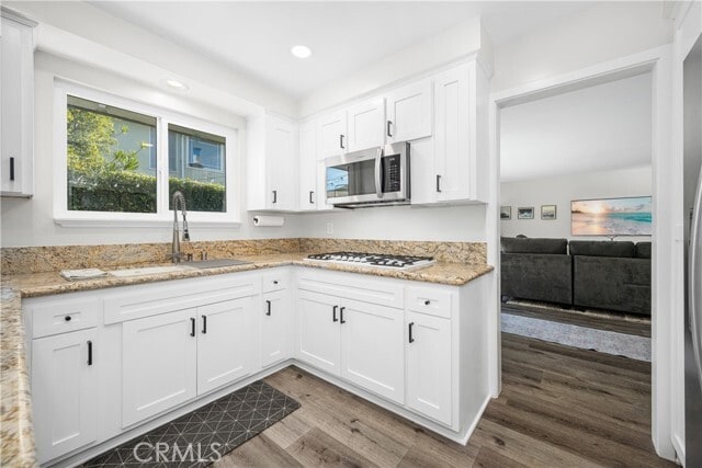 Building Photo - 3600 Lama Ave