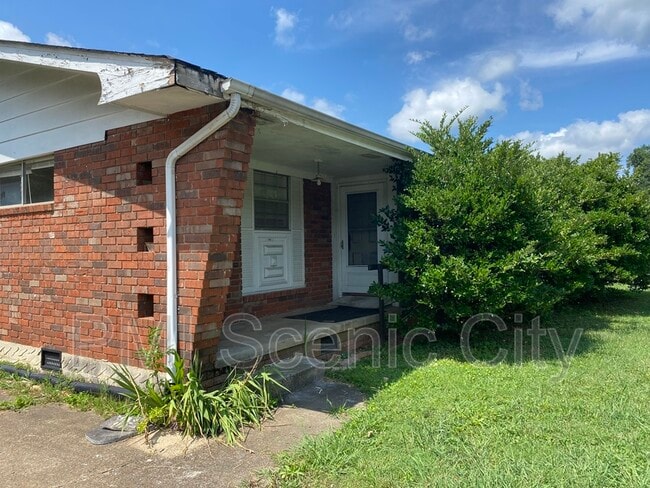 Primary Photo - 1220 Gadd Rd
