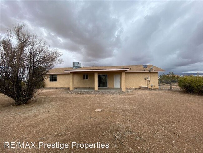 Building Photo - 7778 E Pioneer Dr