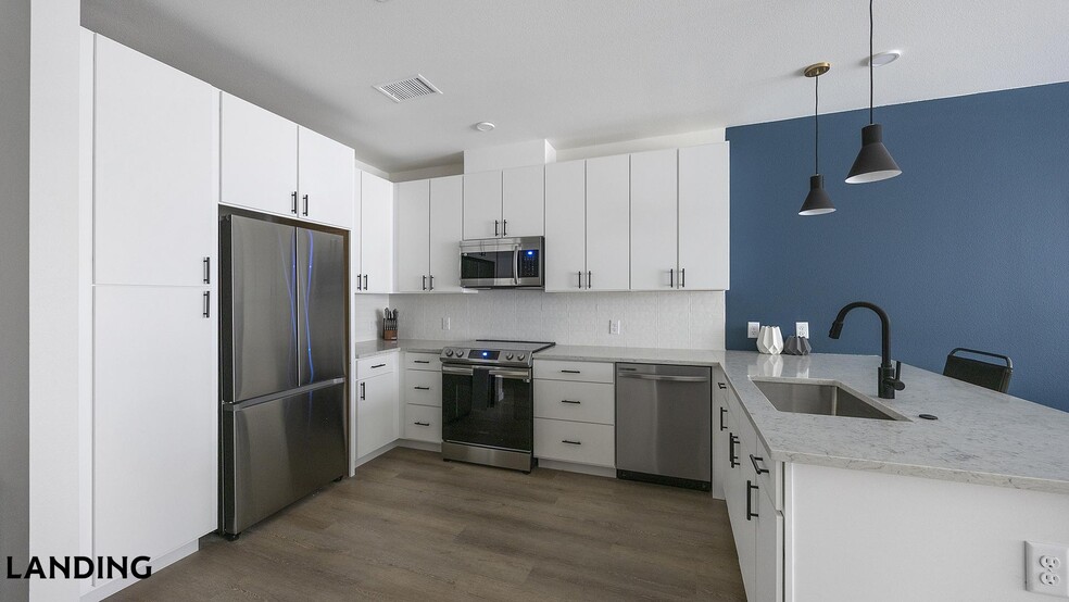 Building Photo - 955 Bannock St