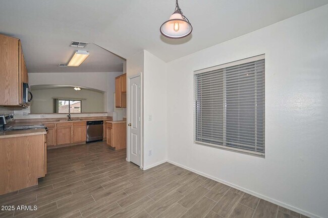 Building Photo - 11767 W Dos Rios Dr