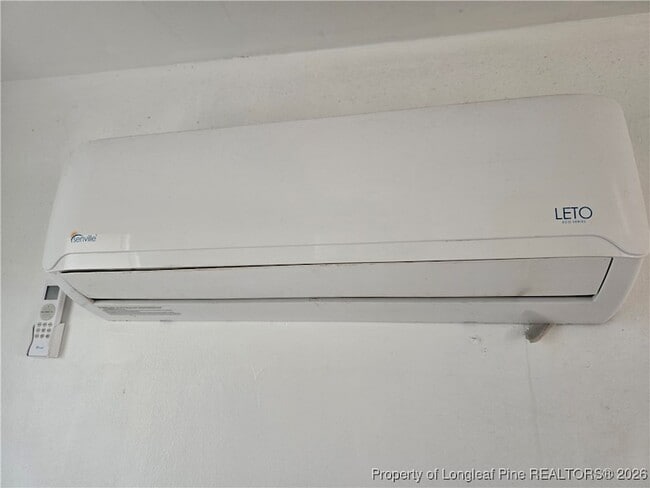 Building Photo - 206 S 7th St