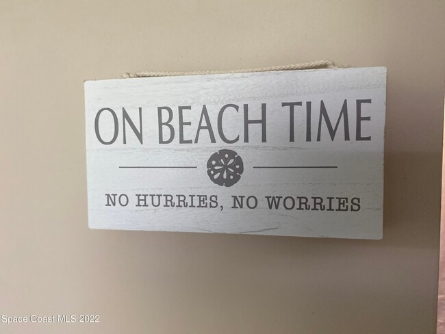 Building Photo - 199 Jimmy Buffett Mem Hwy