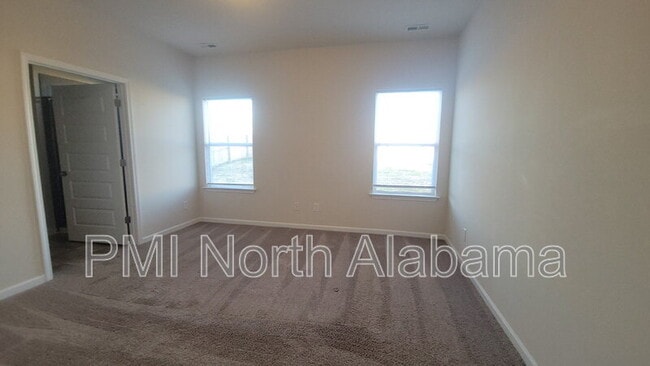 Building Photo - 13030 Lantern Pointe Wy