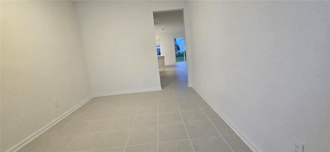 Building Photo - 2661 Skyline Lp