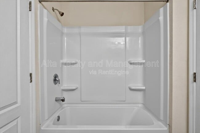 Building Photo - 7759 Legacy Trl