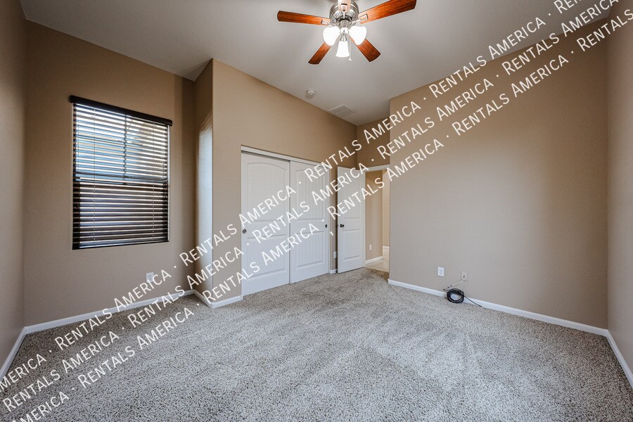 Building Photo - 20856 E Arroyo Verde Dr