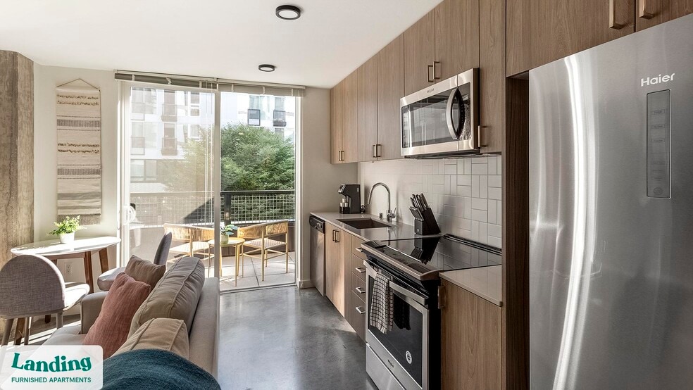 Building Photo - 2301 E Union St