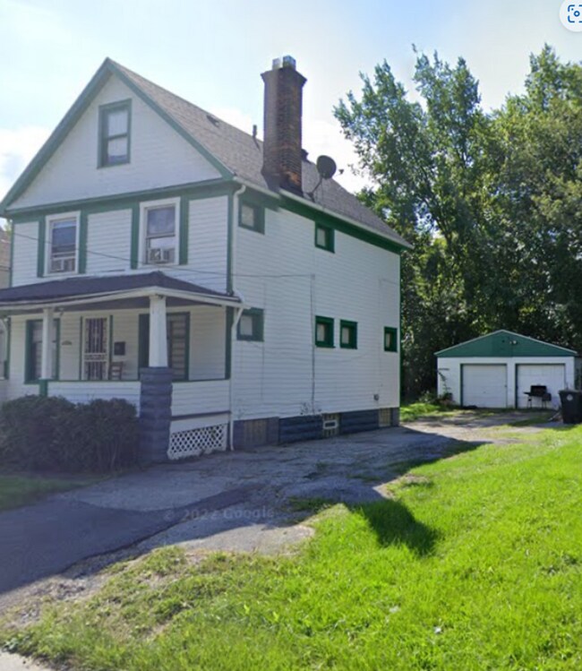 Building Photo - SECTION 8 & EDEN Accepted!!! Cleveland Charm Reimagined — Fully Renovated Home!