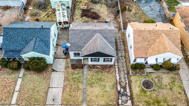 Building Photo - 13514 Emery Ave