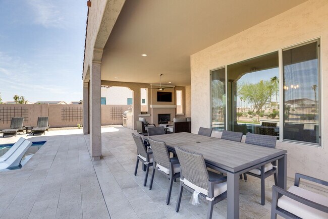 Building Photo - 16456 W Monterey Way