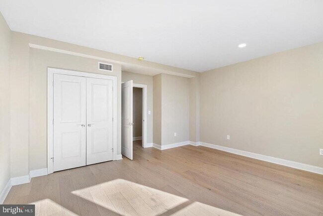 Building Photo - 2201 Pennsylvania Ave