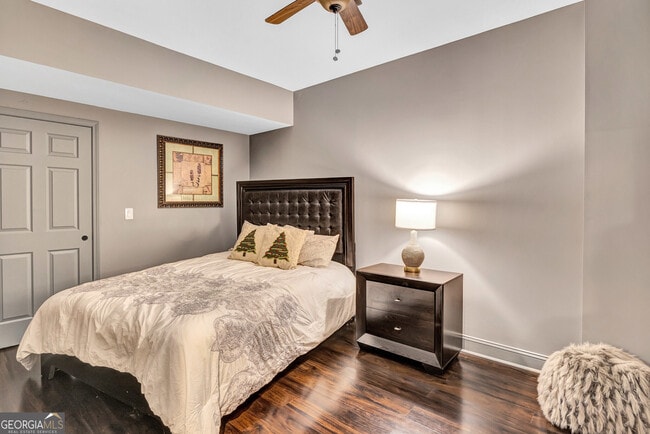 Building Photo - 2980 Cadbury Trail SW