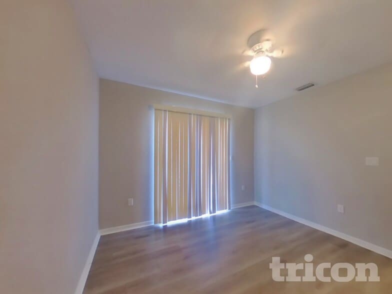 Building Photo - 26429 Asuncion Dr