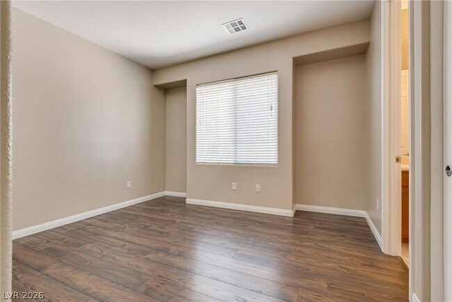 Building Photo - 2305 Aragon Canyon St