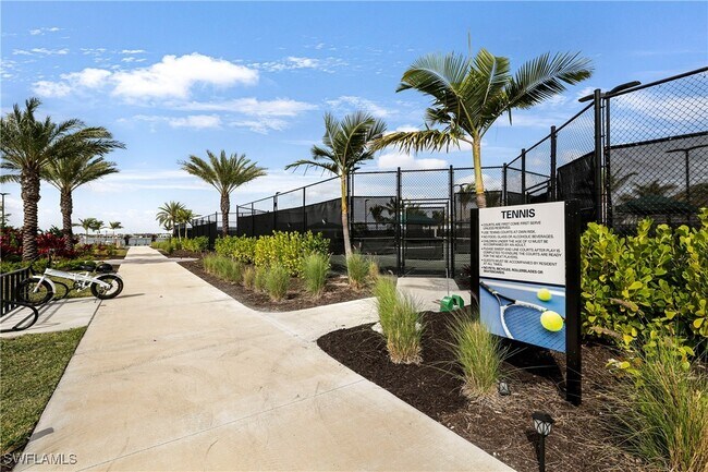 Building Photo - 11801 Venetian Lagoon Dr