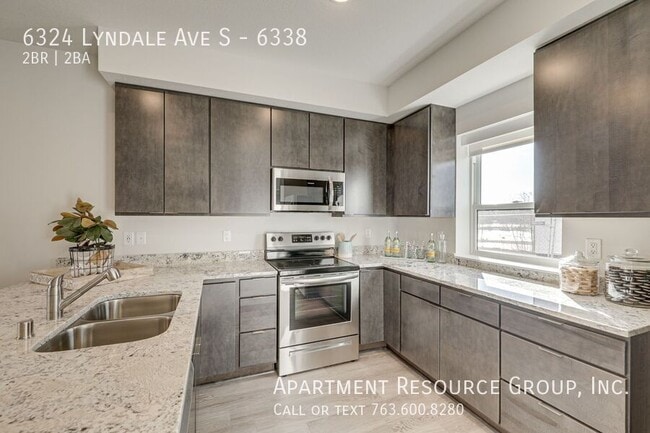 Building Photo - 6324 Lyndale Ave S