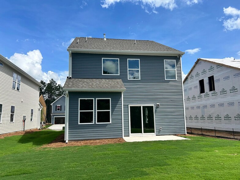 Back Home - 693 Count Fleet Ct