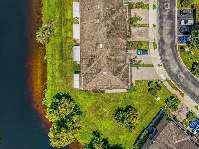 Building Photo - 2758 River Landing Dr