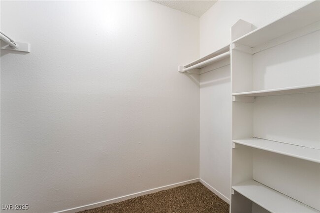 Building Photo - 4739 Buena Vista Way
