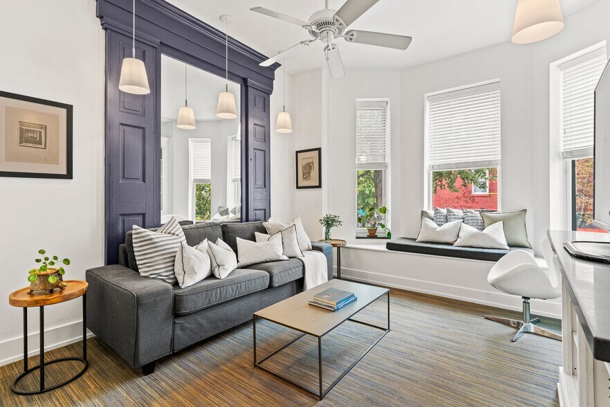 Building Photo - 1829 5th St NW