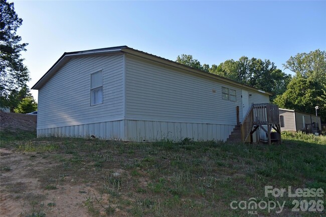 Building Photo - 1844 Drew Dr