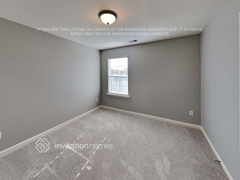 Building Photo - 113 Webster Cir