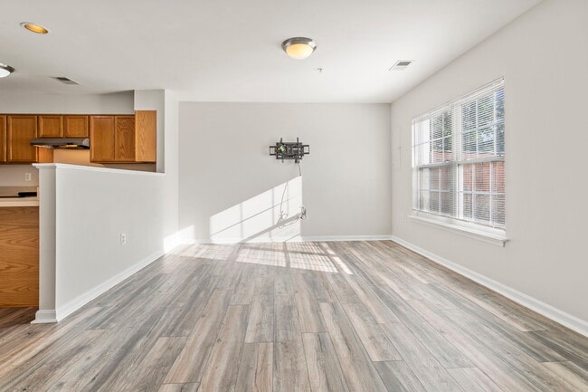 Building Photo - 5089 Stapleton Terrace