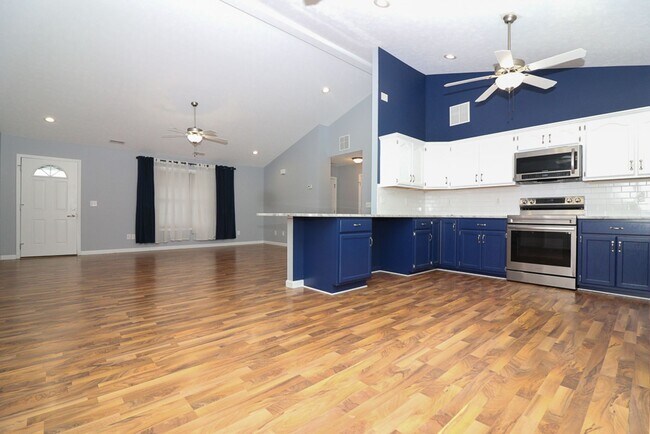 Building Photo - 106 Ethan Ct