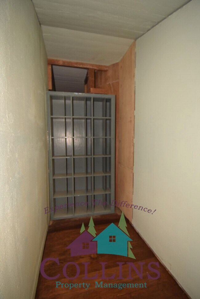 Building Photo - 422 Dalton St