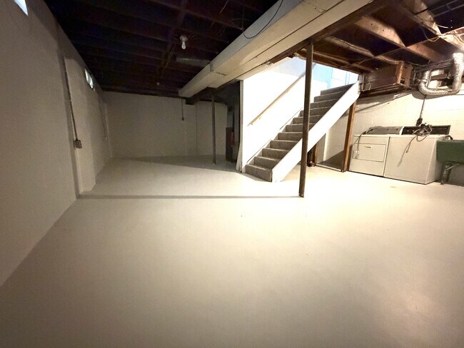 Building Photo - 3530 Arlene Ave