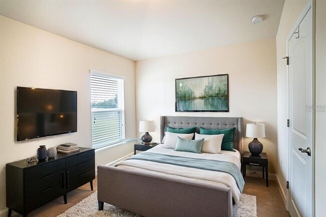 Building Photo - 4023 Island Lakes Dr