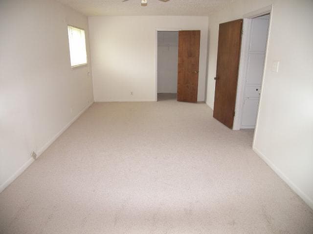 Building Photo - 10108 Woodland Village Dr