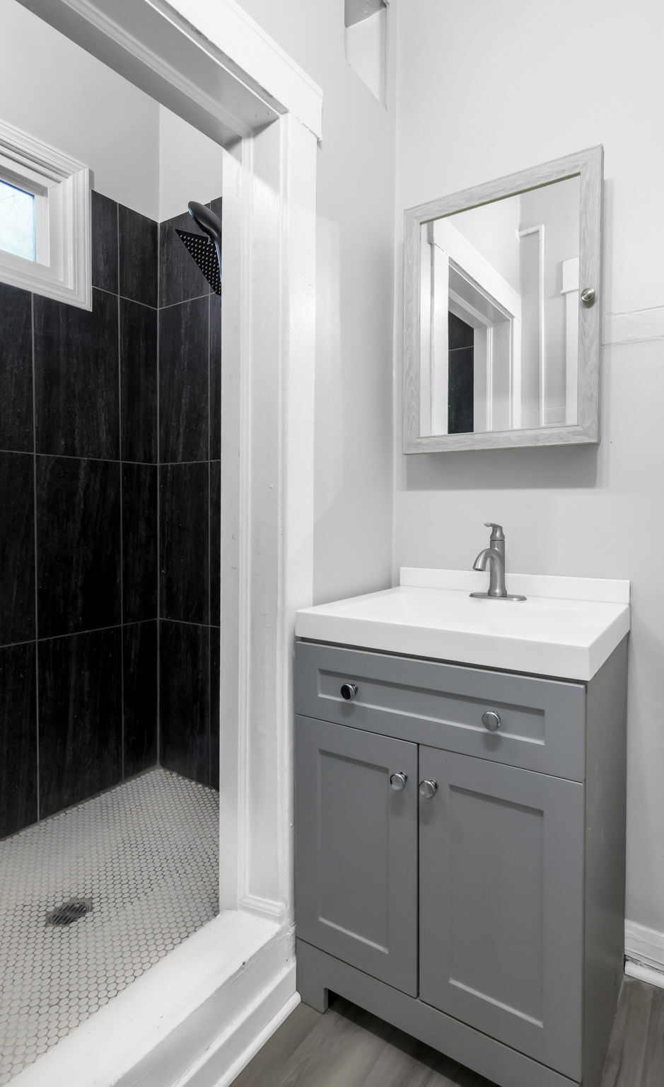 Building Photo - 3860 Dodge St