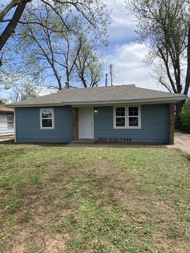 Building Photo - 2336 SW 36th St