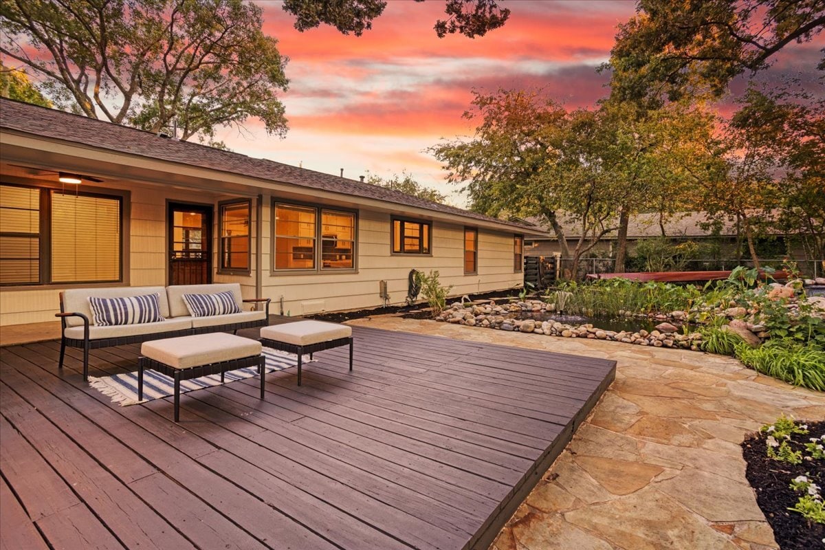 Building Photo - 524 N Wharton St