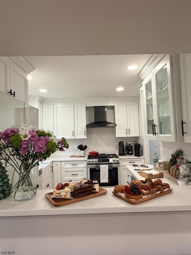 Building Photo - 22 Castle Ridge Dr