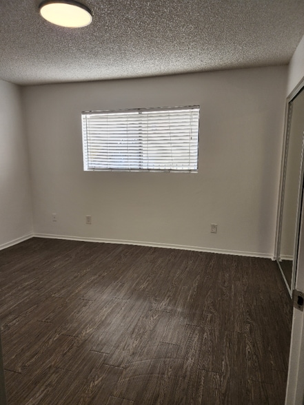 Building Photo - 5325 Denny Ave