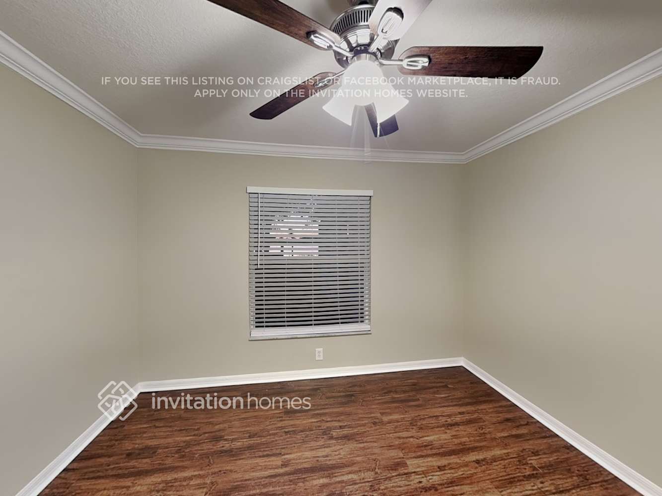 Building Photo - 6647 Clair Shore Dr