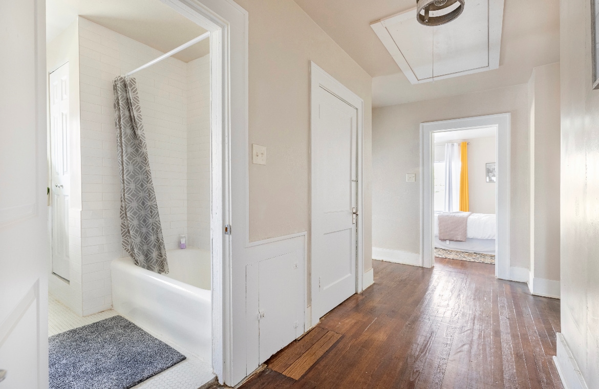 Hall way to Shared bath - 2108 Berry St