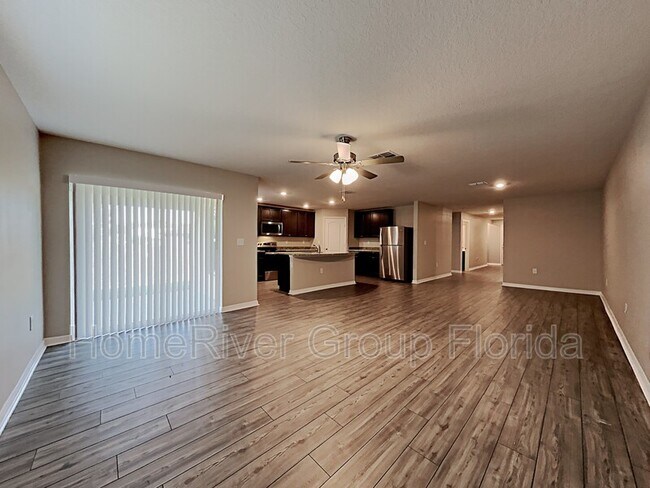 Building Photo - 1904 Michigan Way